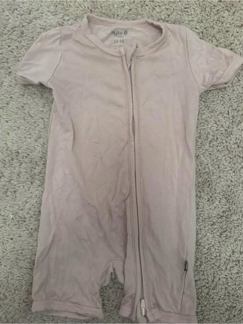 Kyte BABY Short Sleeve Zip Romper - Blush Pink 12-18 EUC